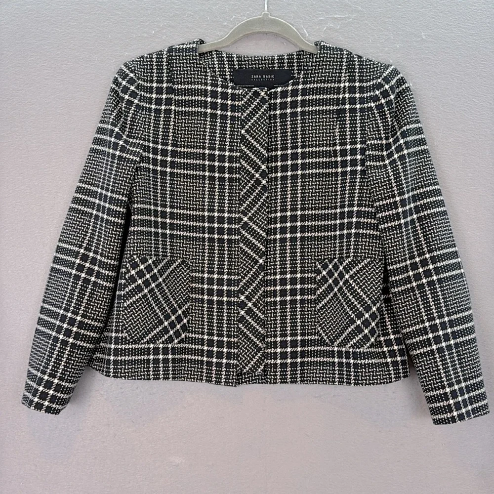 Zara women’s Cropped Checkered Blazer plaid Collarless Jacket 7/8 sleeves SZ XS